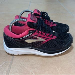 Brooks Women’s Addiction 13 Black Pink - size 9.5
